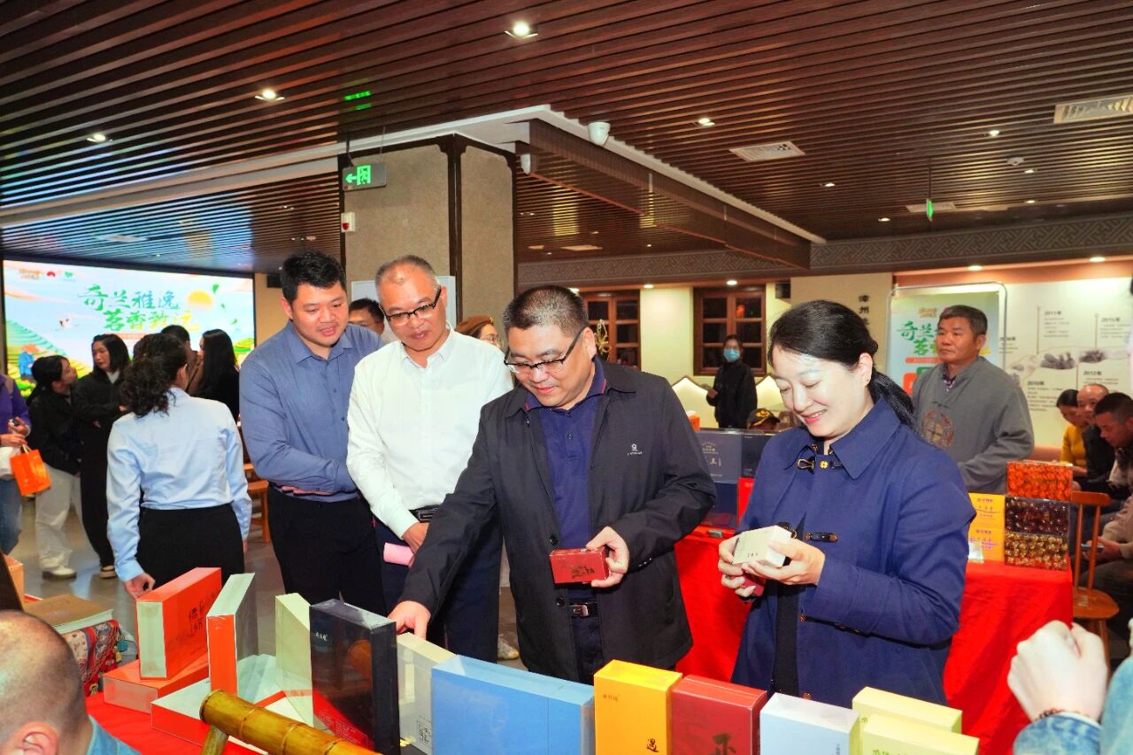 693922c24e01d.jpg 微信图片_2025-12-10_153248_260.jpg